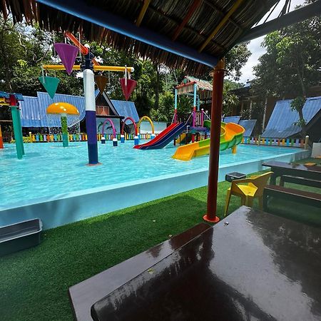 Shari-La Perhentian Island Resort Kampong Pasir Panjang  Eksteriør bilde